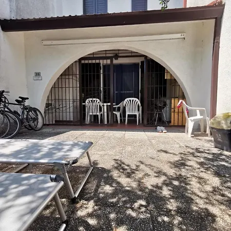 villetta a schiera lido degli scacchi Casa vacanze *